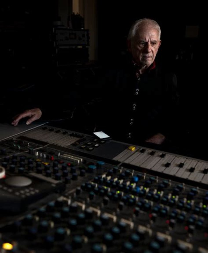 Discover The Secrets Of Music Production With Elliot Scheiner