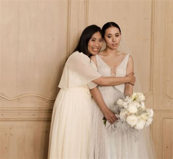 Exploring Chloe Mendel Ethnicity