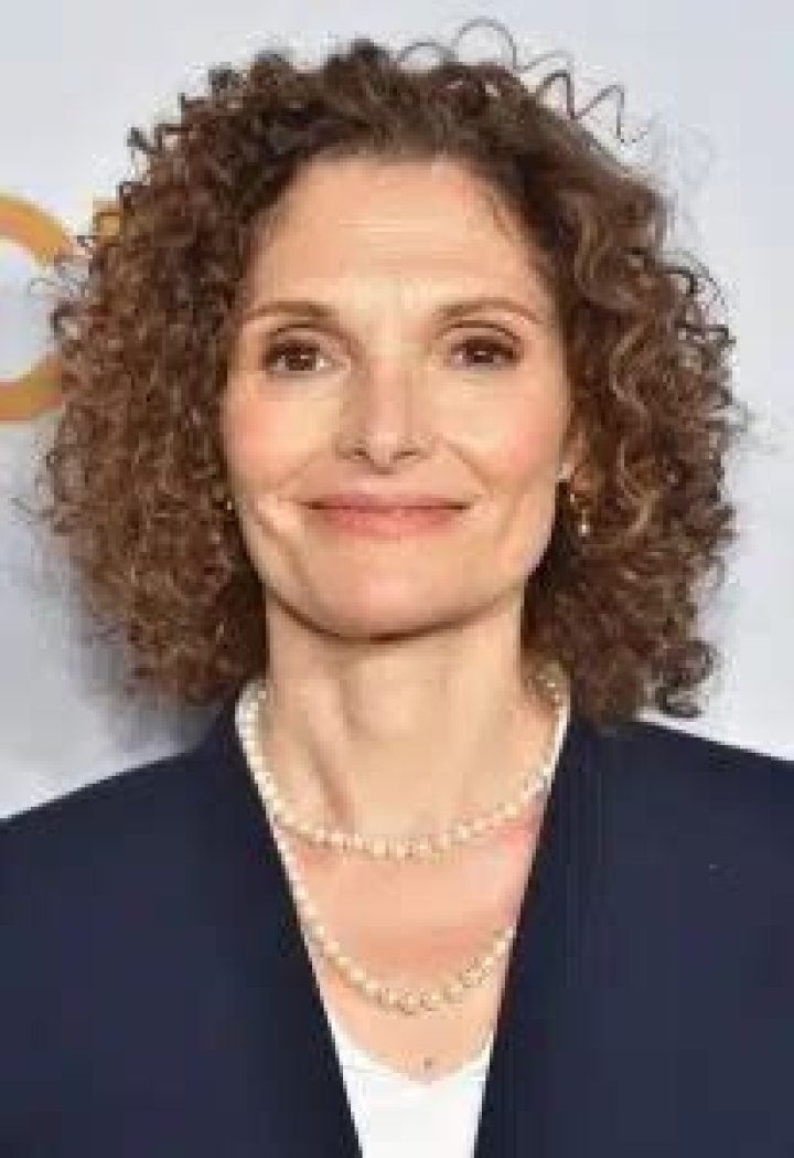 Mary Elizabeth Mastrantonio: Wiki (Scarface Actress), Bio, Age, Net Worth