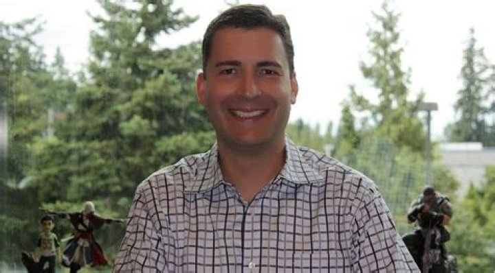 Mike Ybarra: Wiki, Bio, Height, Partners, Age, Family, Career, Net Worth