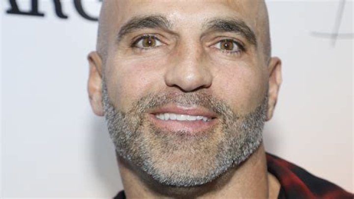 Uncover Unseen Details: Joe Gorga's Height Explored